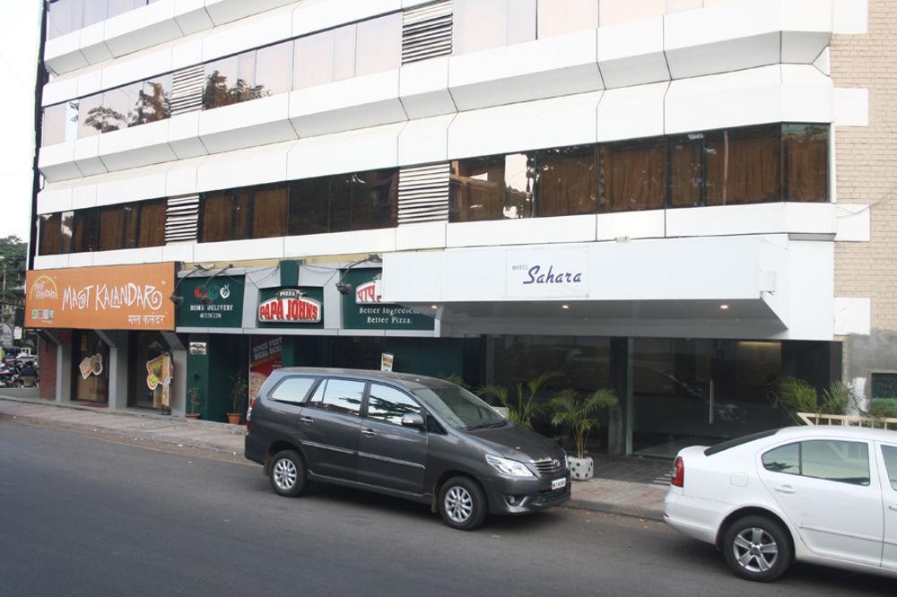 Treebo Trend Sahara Hotel Poona Buitenkant foto