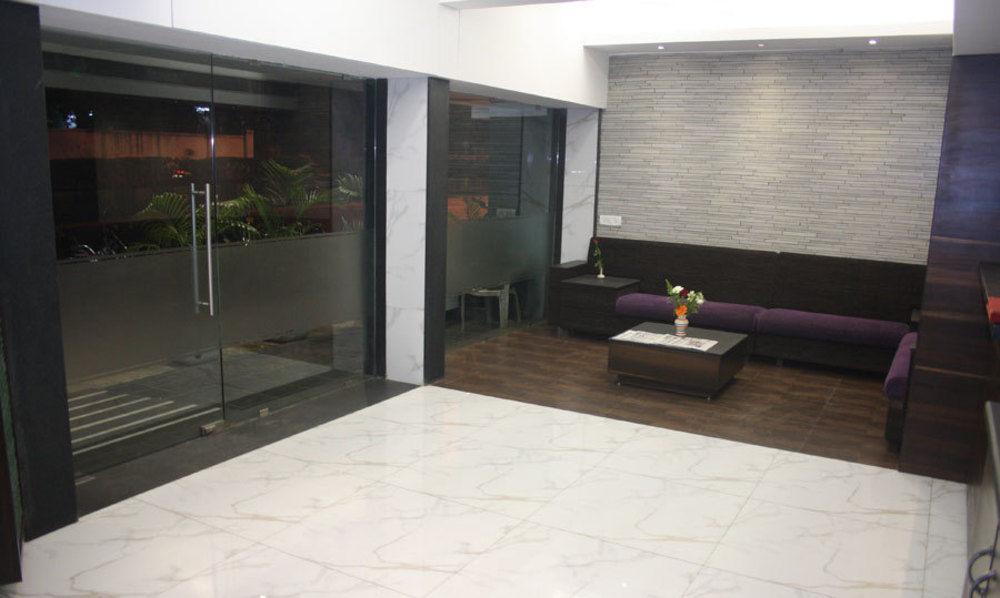 Treebo Trend Sahara Hotel Poona Buitenkant foto